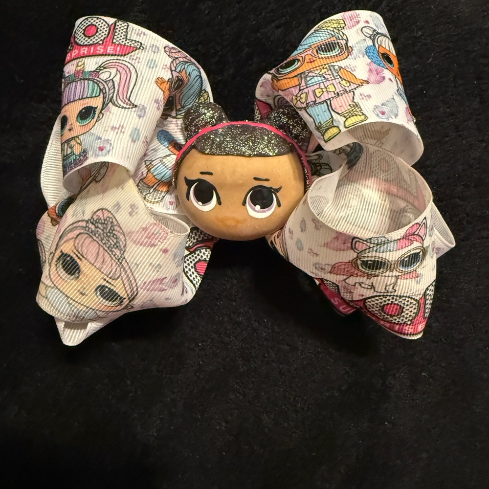 L.O.L. Surprise! Glitter Hair Bow with Characters